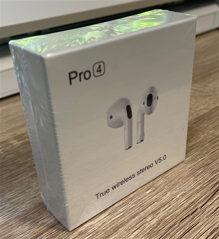 Wireless Bluetooth Earphones TWS Model Pro4 in Charging Case (White)