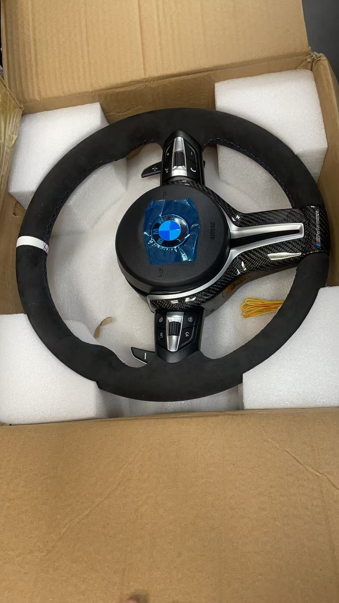 For BmwM5 M6 F10 F90 F06 F12 F13 F91 F93 F11 F07 F06 F02E-F Series Sports Style Steering Wheel Upgrade carbon fiber