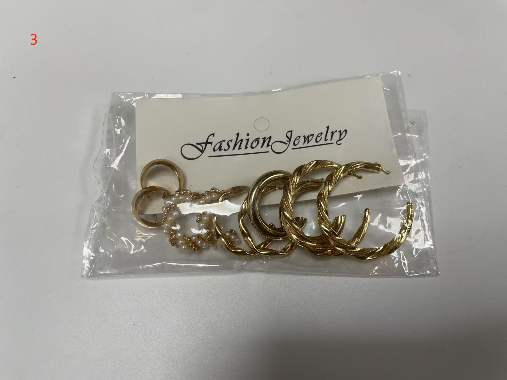 Custom 14K 18K Gold Plated Stainless Steel Women Butterfly Pearl Hoop Earrings Set Fashion Jewelry Clip on Stud Drop Earrings
