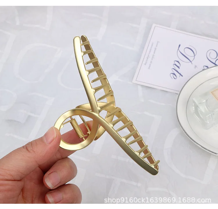 Classical Alloy High Quality Simple Hair Claw Golden Plain Hair Claw Clip for Women Hair Holder Accessories