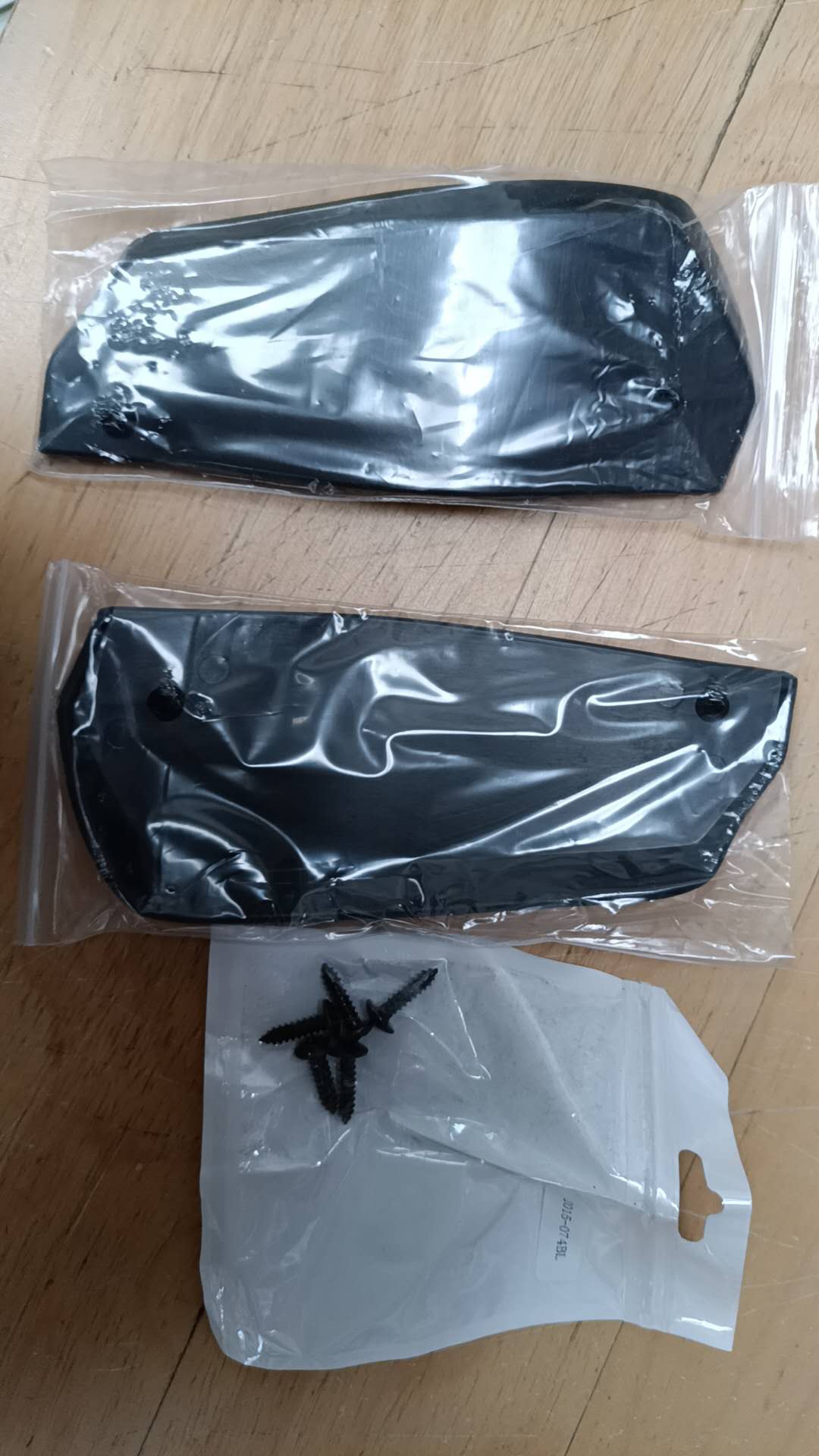 Motorcycle Tank Side Traction Pad Motorcycle Side Fuel Tank Pads Protector Stickers Decal Gas Knee Grip Traction Pad for B&M&W F750GS F850GS F 750 850 GS 2018 -