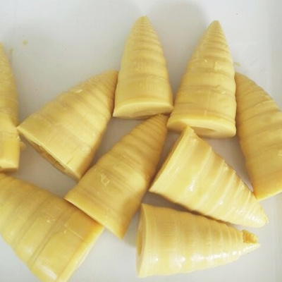 中国厨牌竹笋角 Bamboo Shoot Halves ( CC) 6X2950g  ZhuSJ